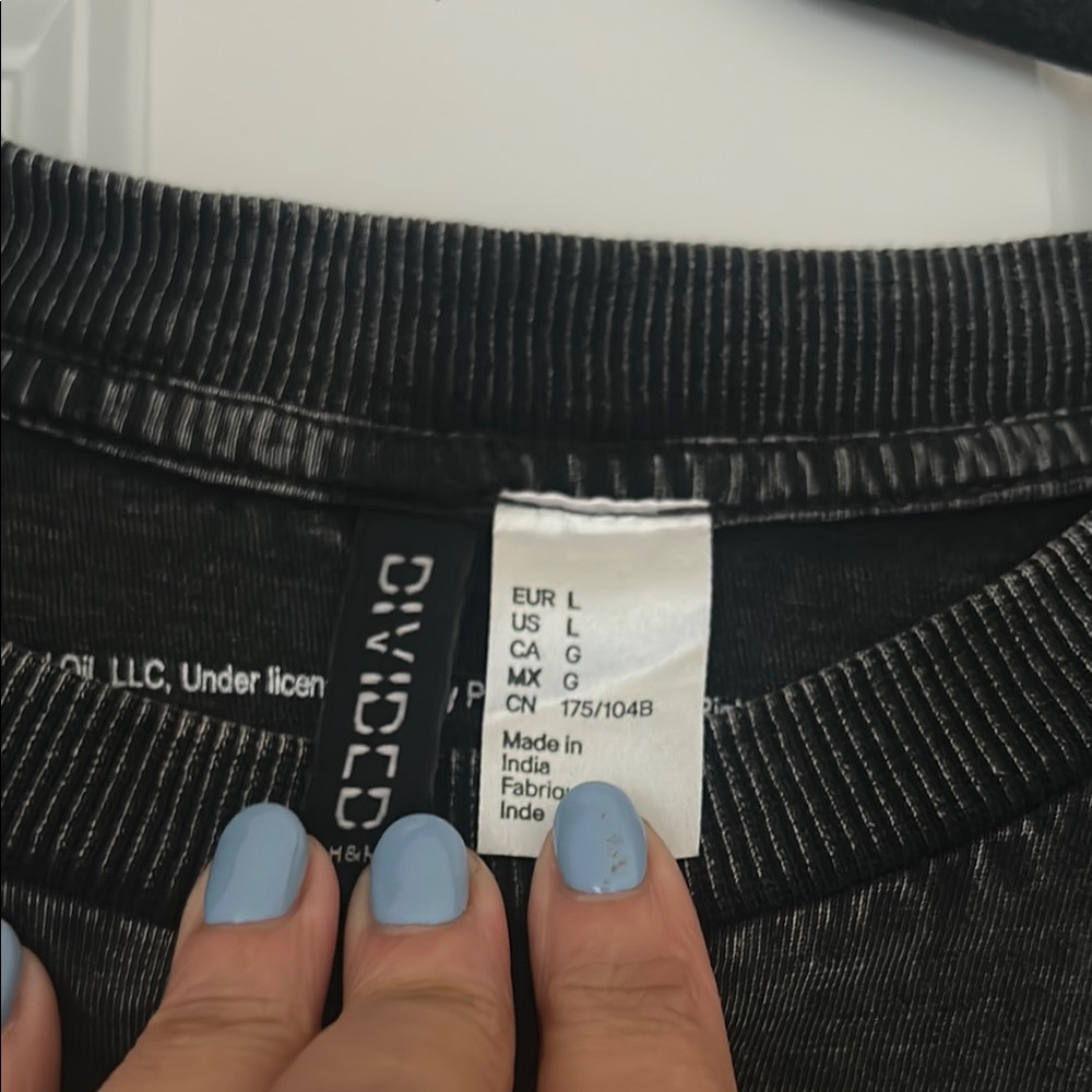 H&M Black Graphic Tee - Blondie Design - Picture 2 of 3